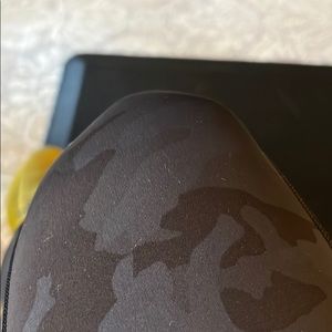 Meet your Posher, Leslie